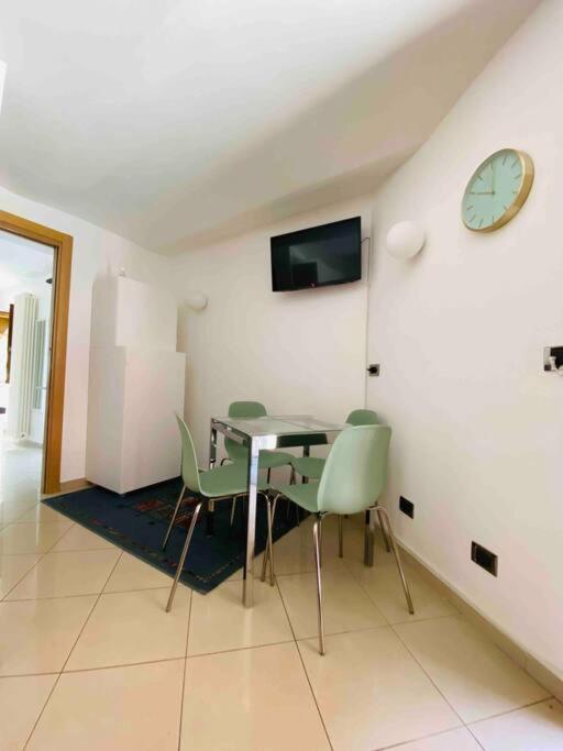 Casa Macrino Apartment Alba Esterno foto