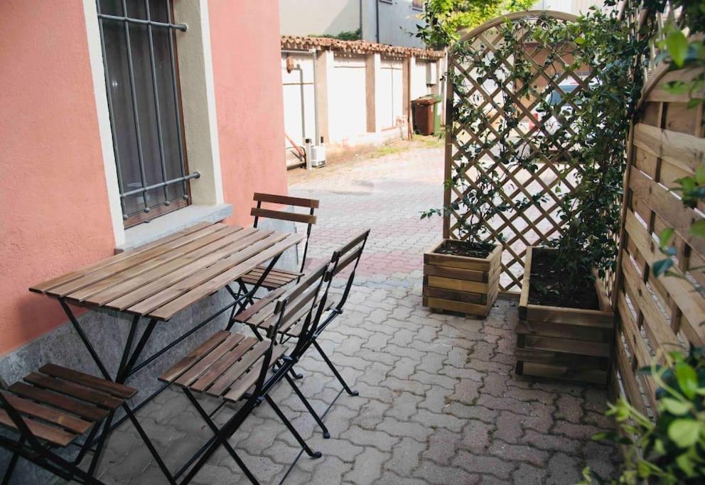 Casa Macrino Apartment Alba Esterno foto