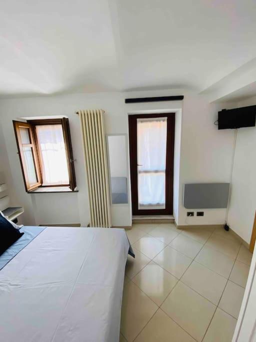Casa Macrino Apartment Alba Esterno foto